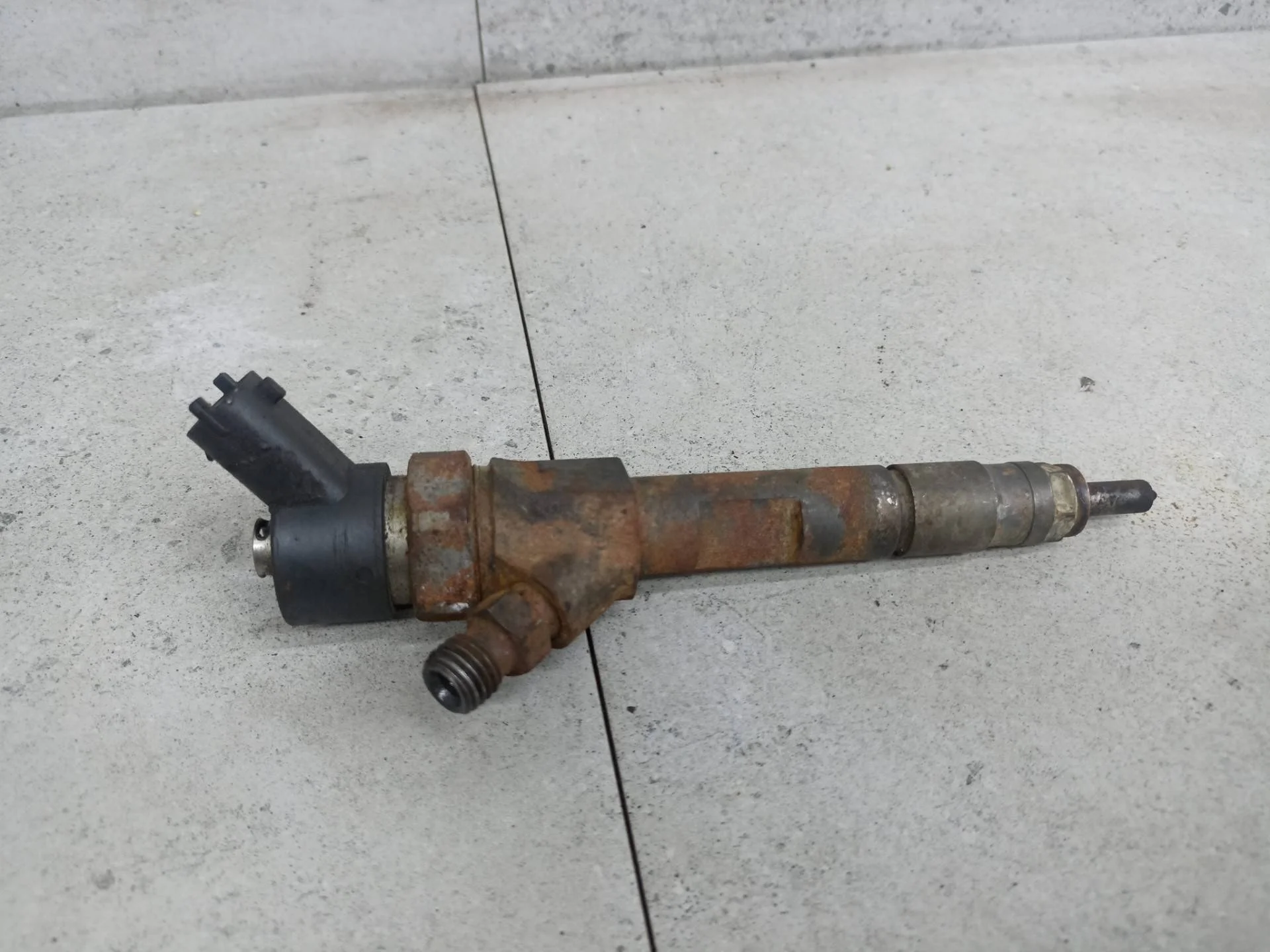 Форсунка топливная Renault Trafic 2 2006