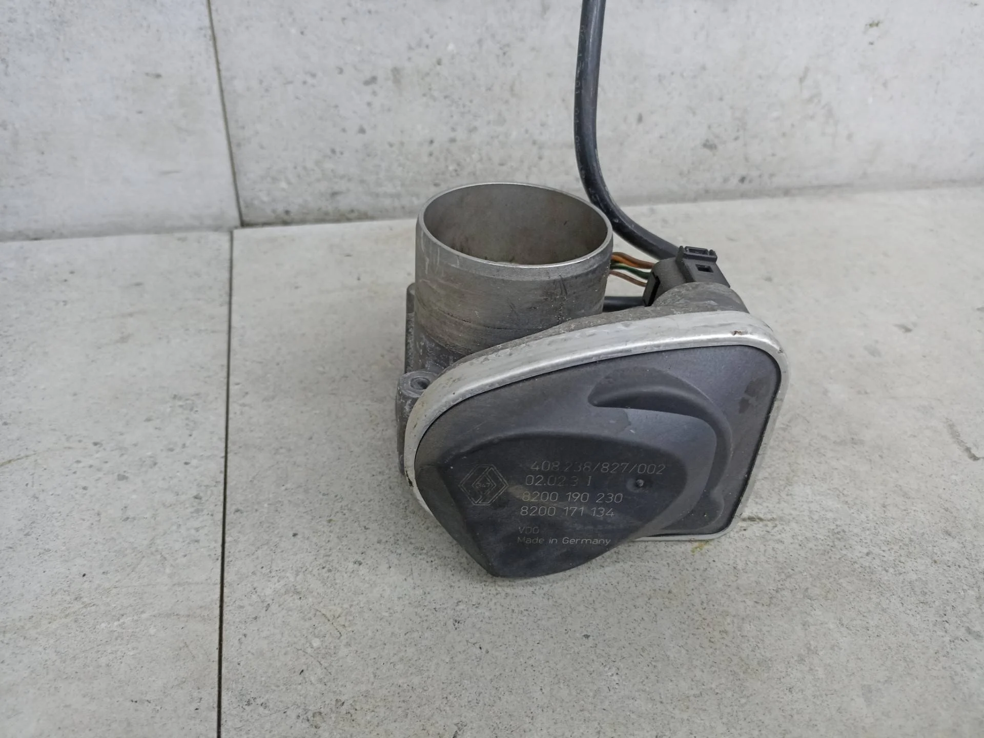 Дроссельная заслонка Renault Scenic 2 рест. 2010