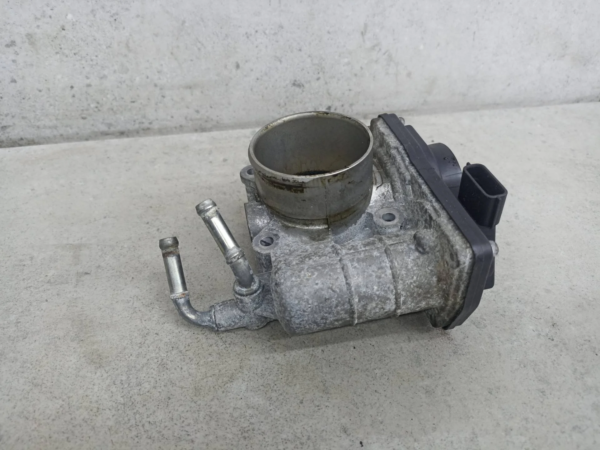 Дроссельная заслонка Nissan Juke F15 2013