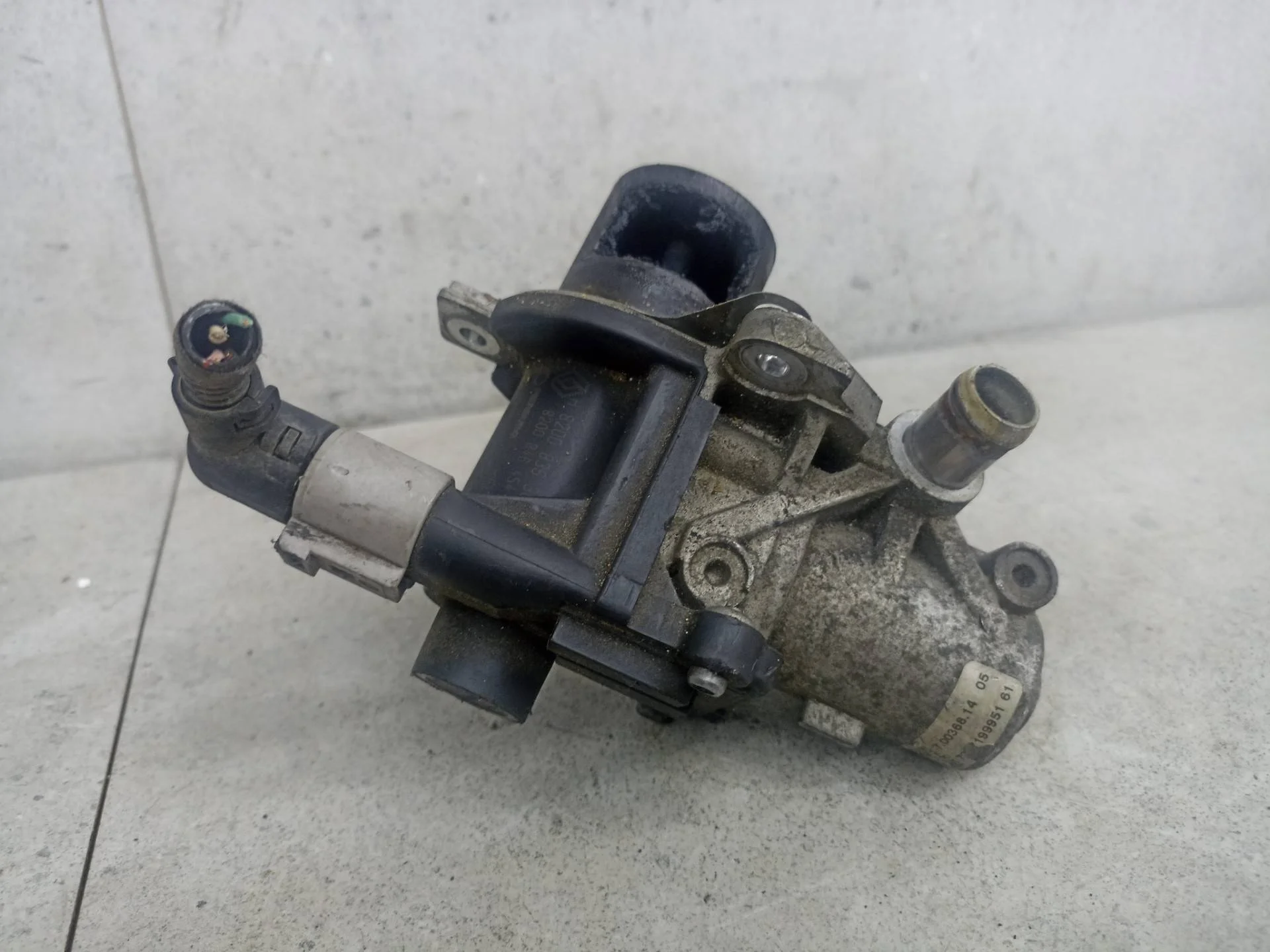 Клапан EGR Renault Duster 2014 8200846454