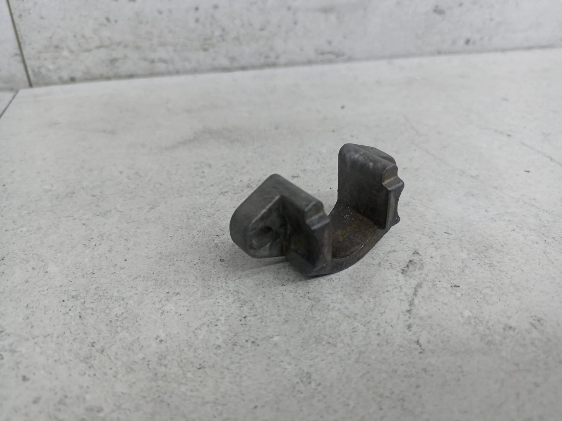 Держатель (крепление) форсунки BMW 3 E46 рест.