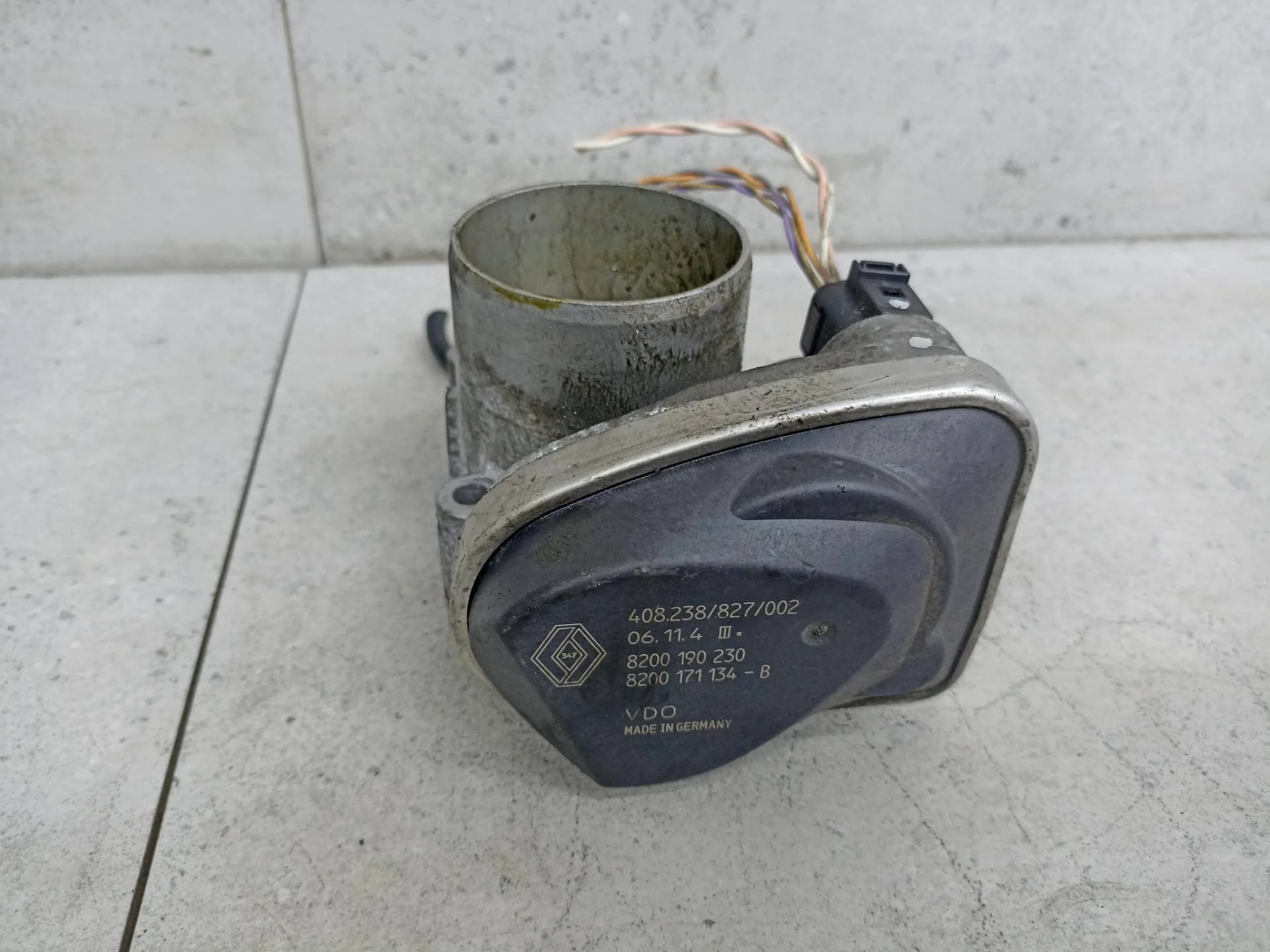 Дроссельная заслонка Renault Megane 3 8200171134