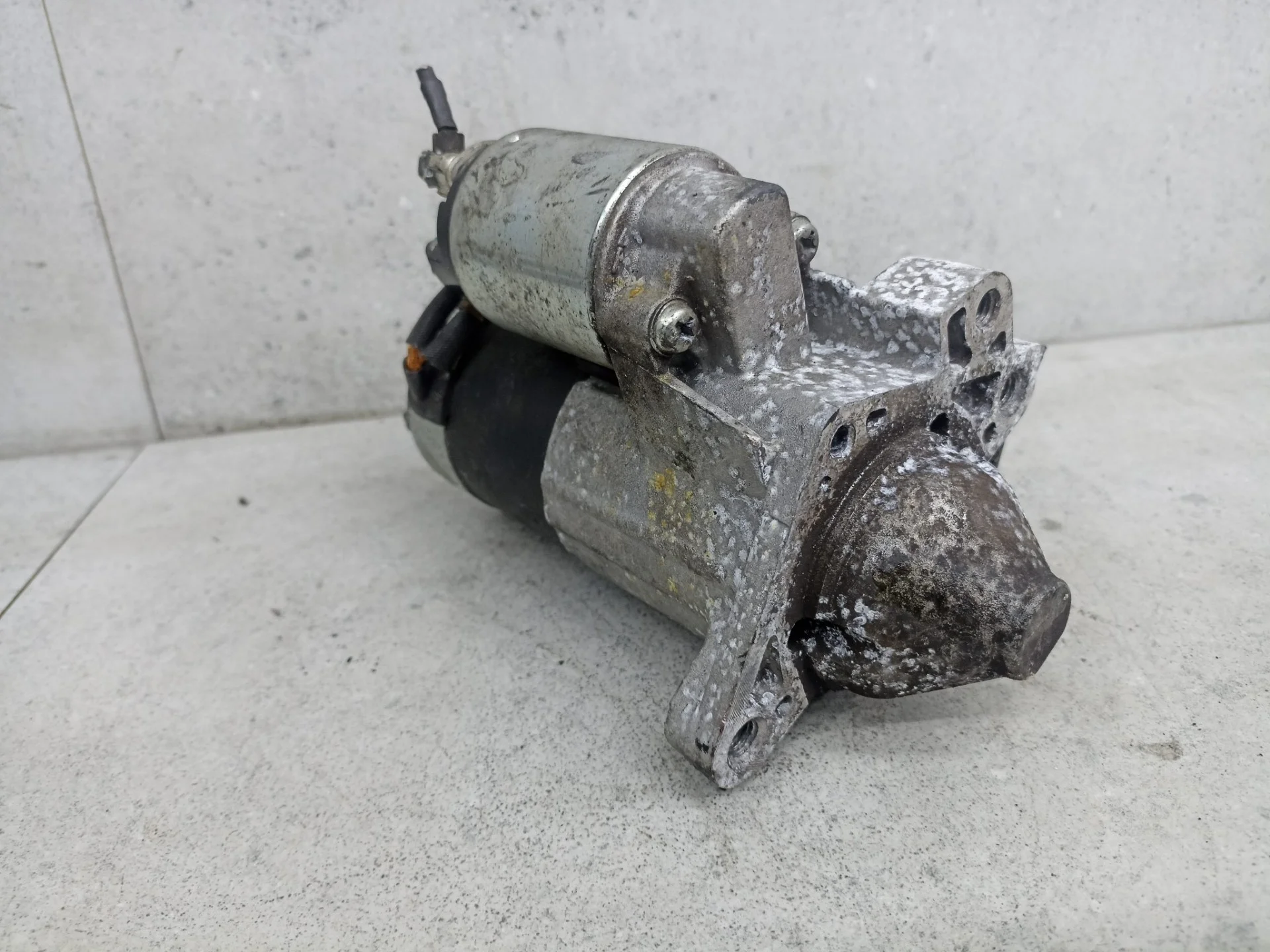 Стартер Renault Logan 2008 8200584675