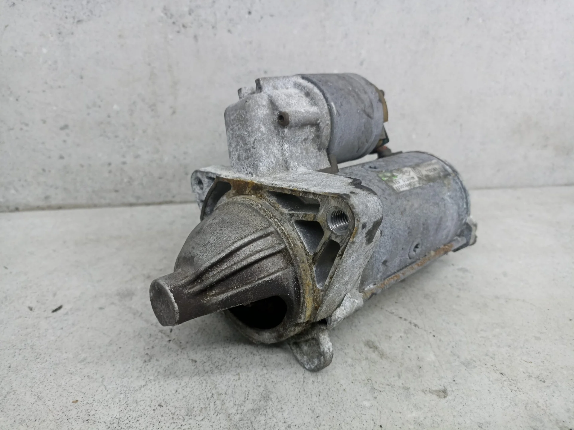 Стартер Renault Trafic 2 рест. 2010 8200568535