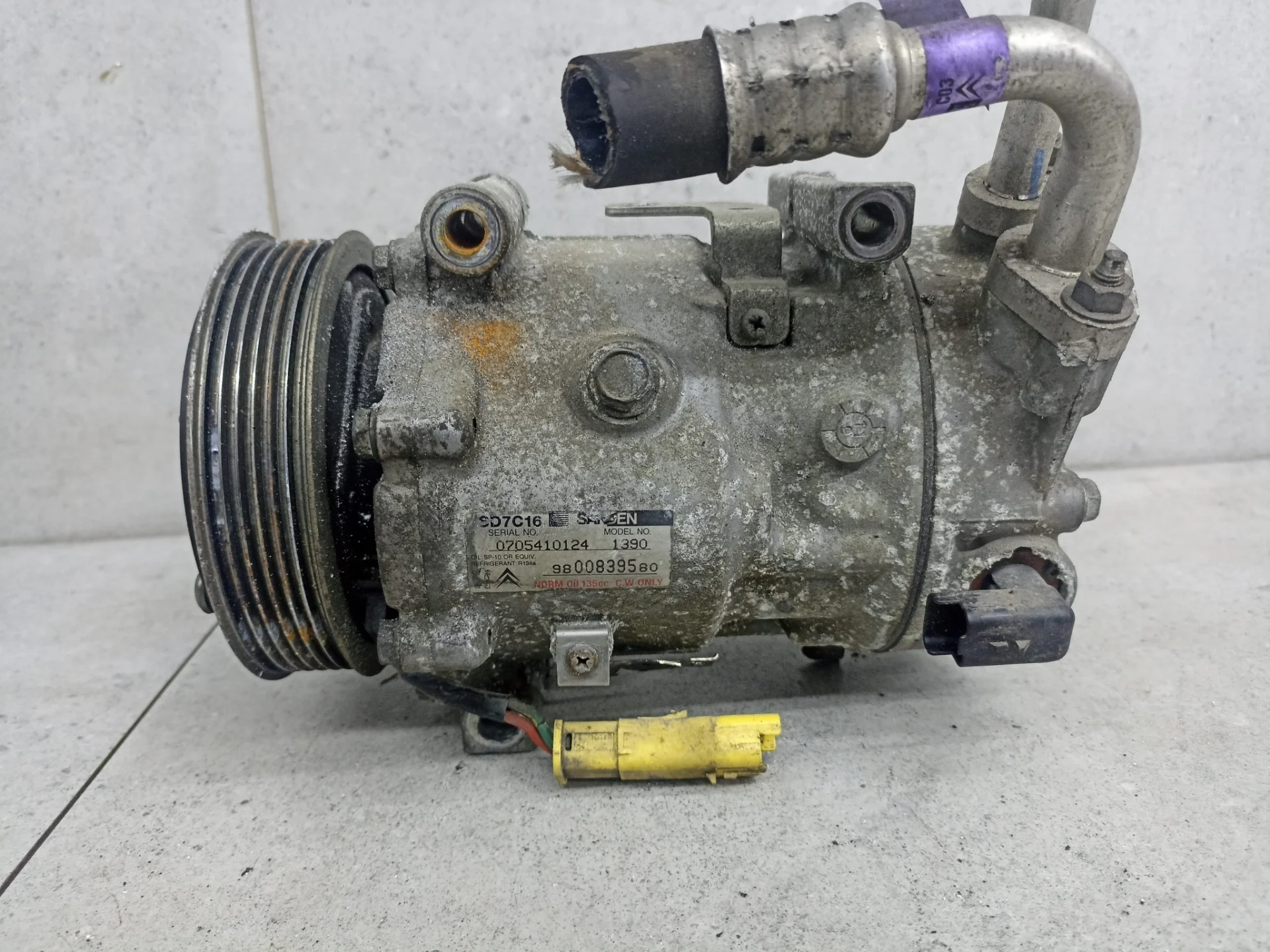 Компрессор кондиционера Peugeot Partner 2 2012