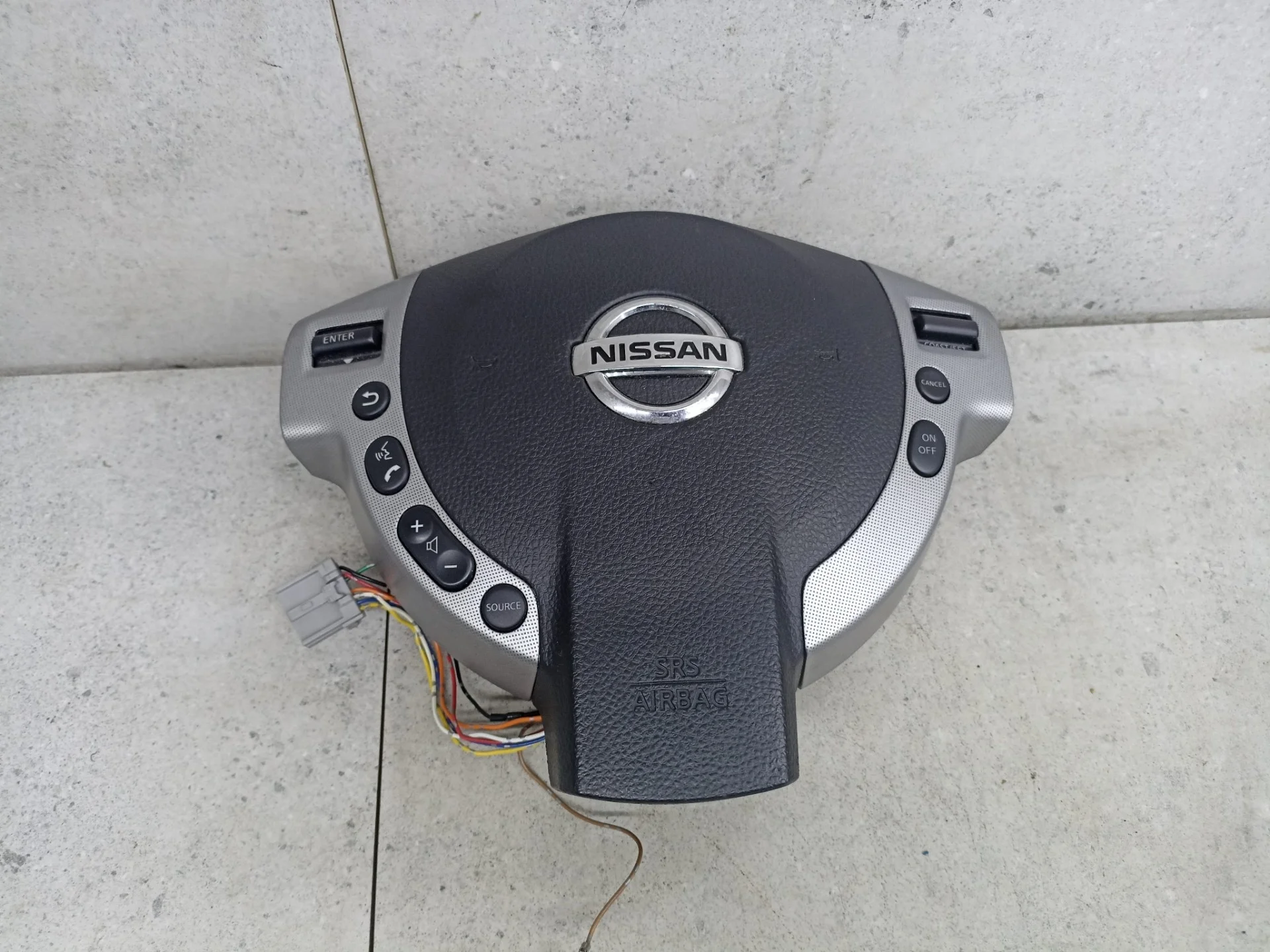 Подушка безопасности водителя Nissan Qashqai