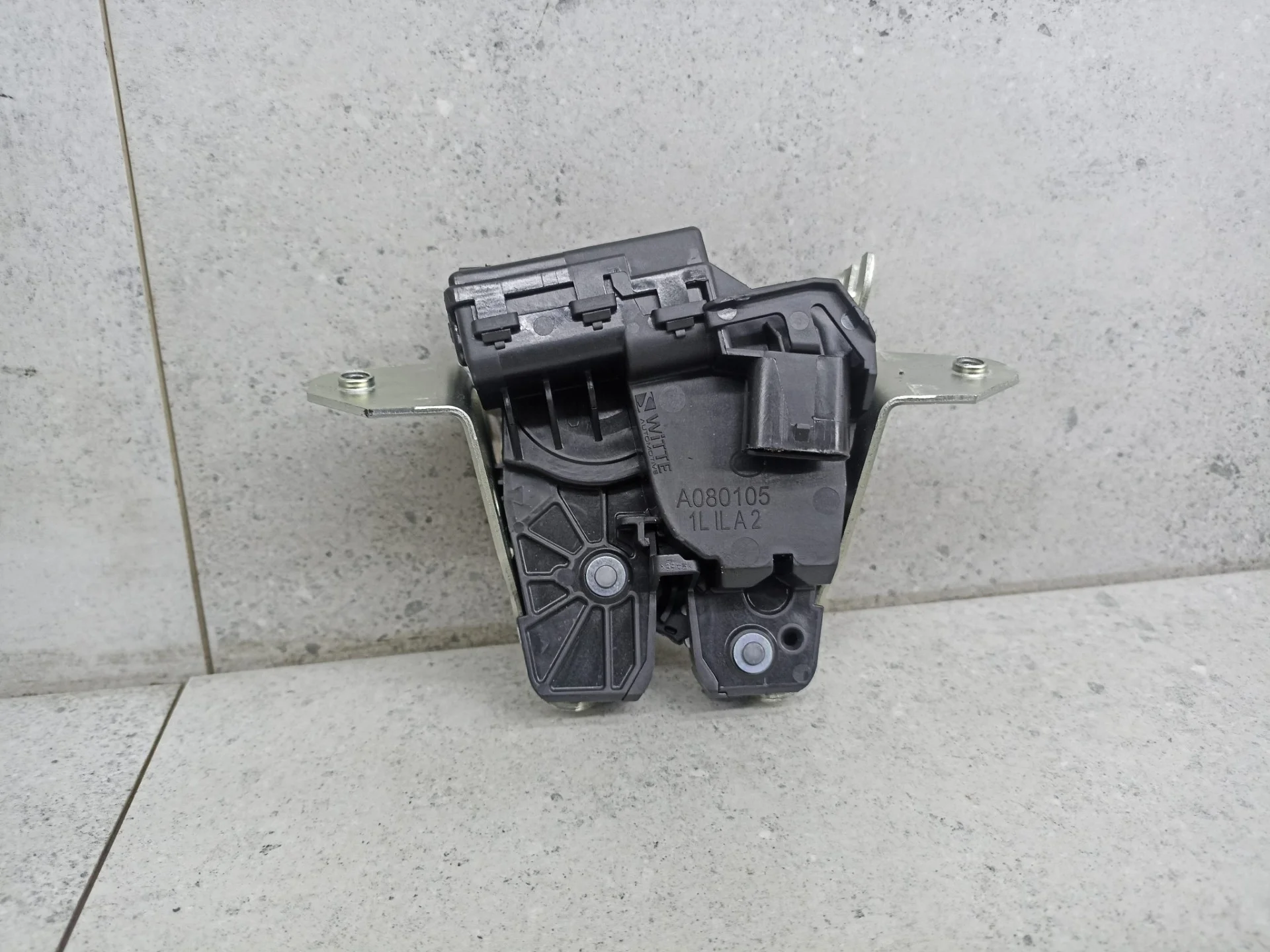 Замок багажника Mercedes-Benz GLC Coupe C253 2018