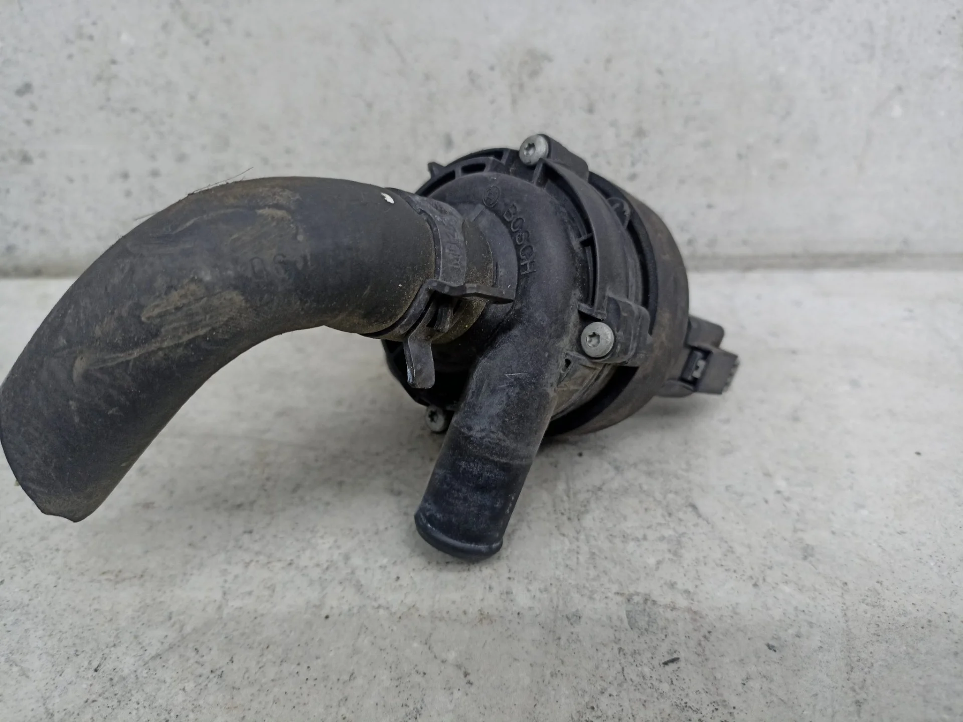 Насос антифриза дополнительный Mercedes-Benz GLE