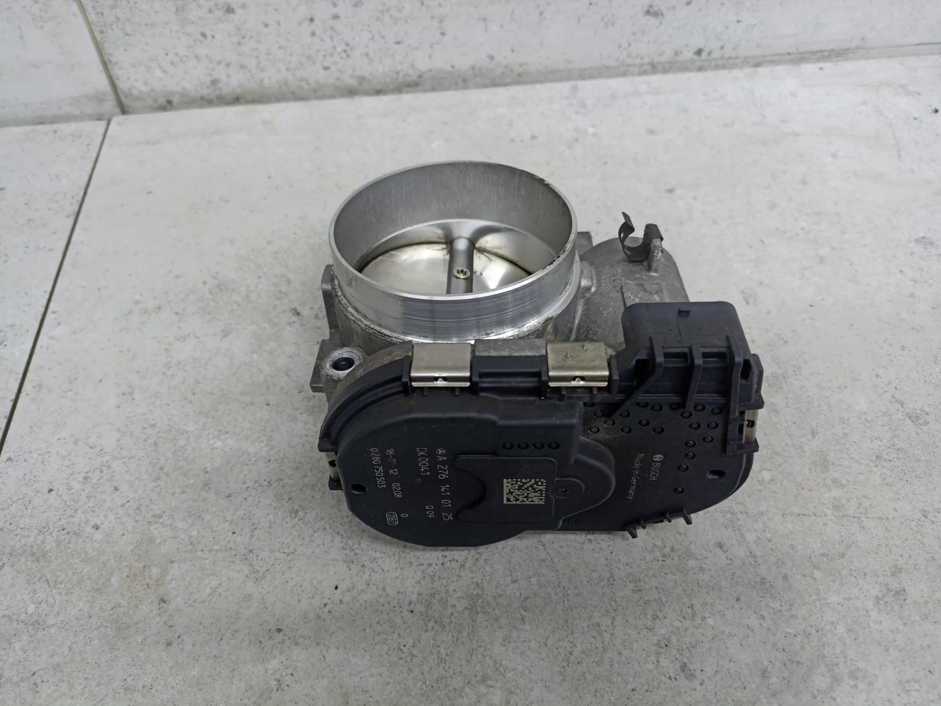 Дроссельная заслонка Mercedes-Benz C W205 2018