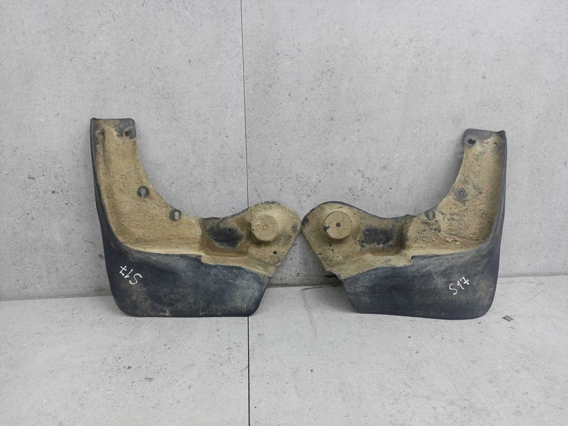 Брызговик передний Renault Duster 2014 638537420R