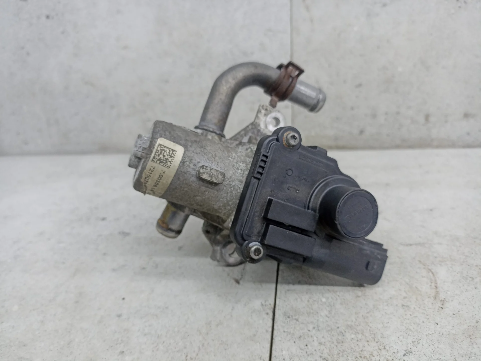 Клапан EGR Renault Duster 2014 8200846454