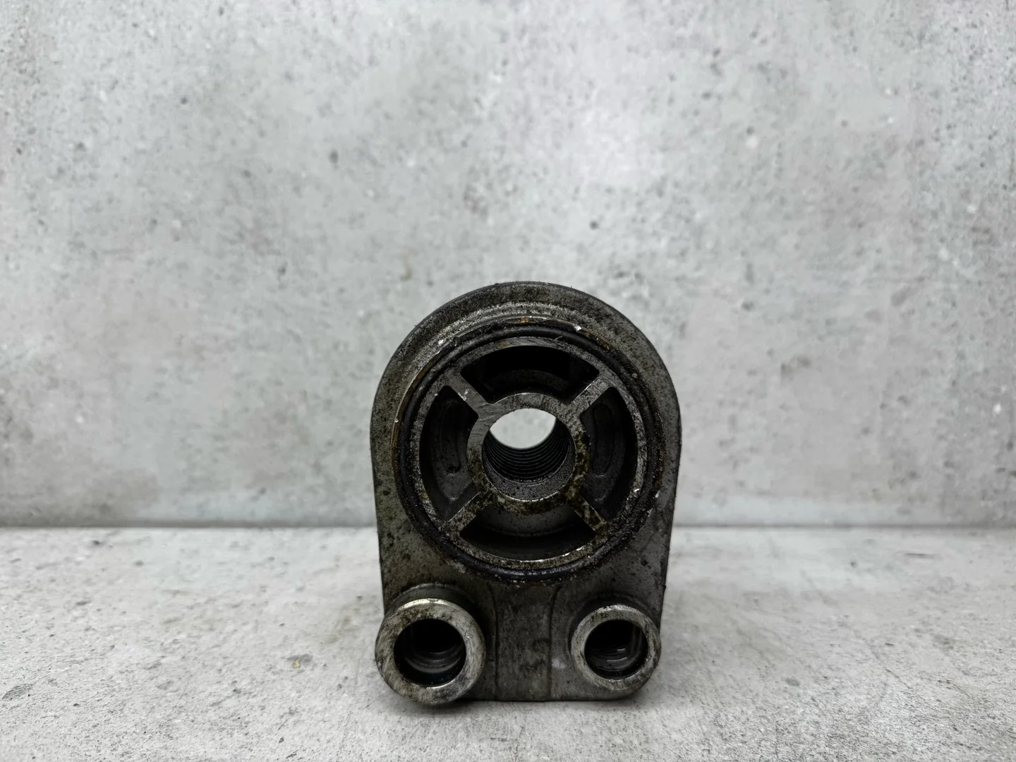 Радиатор охлаждения масляный (двигателя) Renault 2