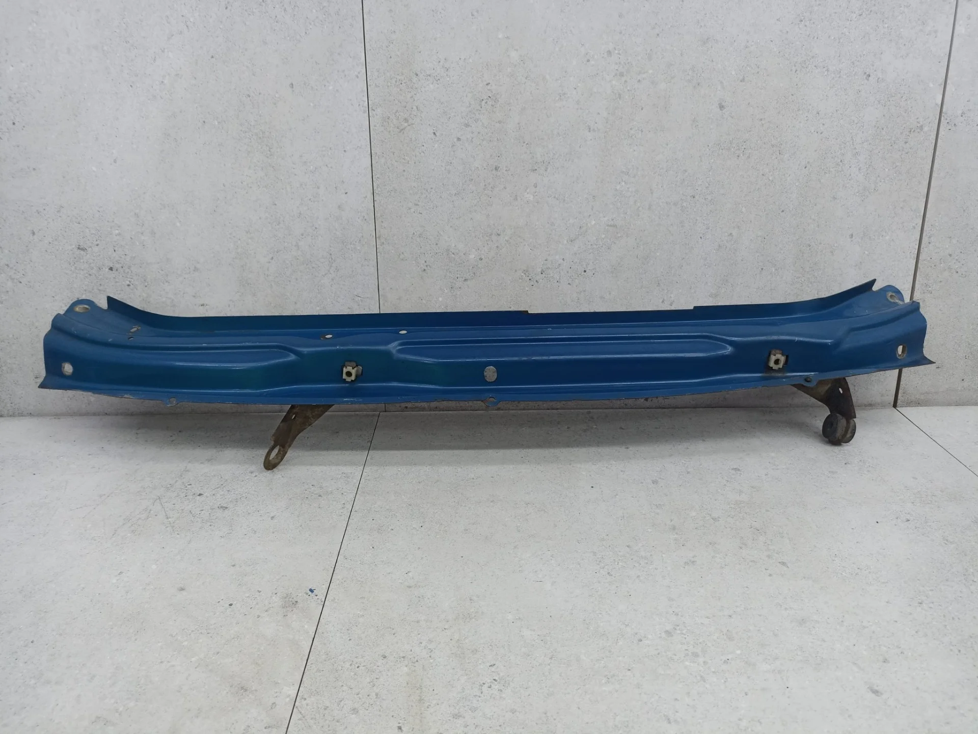 Передняя панель (телевизор) Renault Kangoo 2002