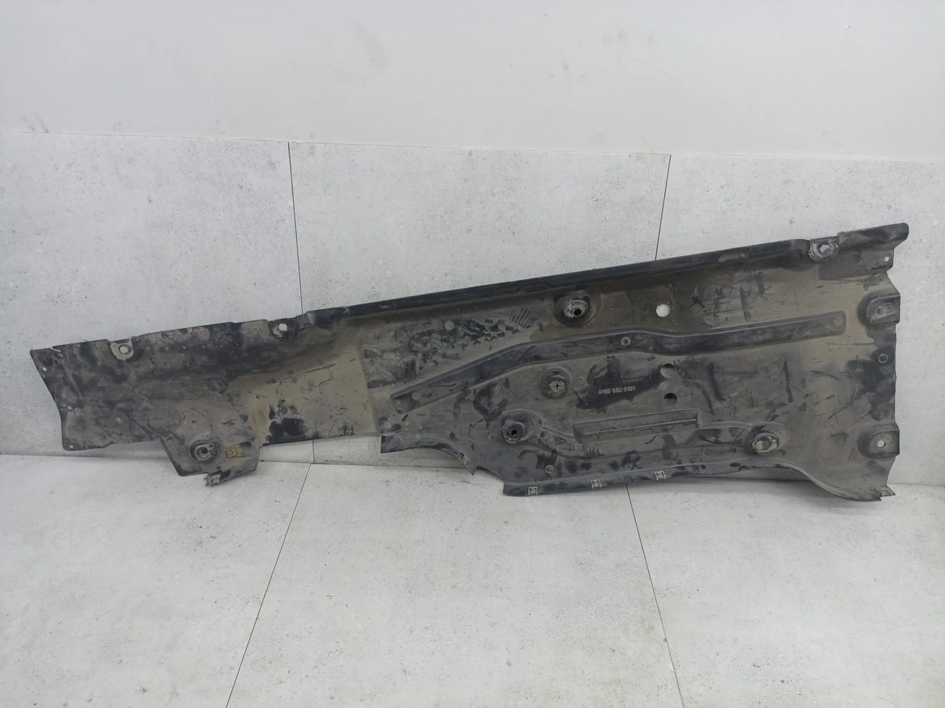 Защита днища правая Mercedes-Benz GLE W166