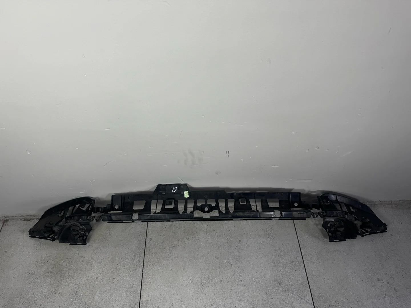 Кронштейн крепления бампера заднего BMW 1 F20/F21