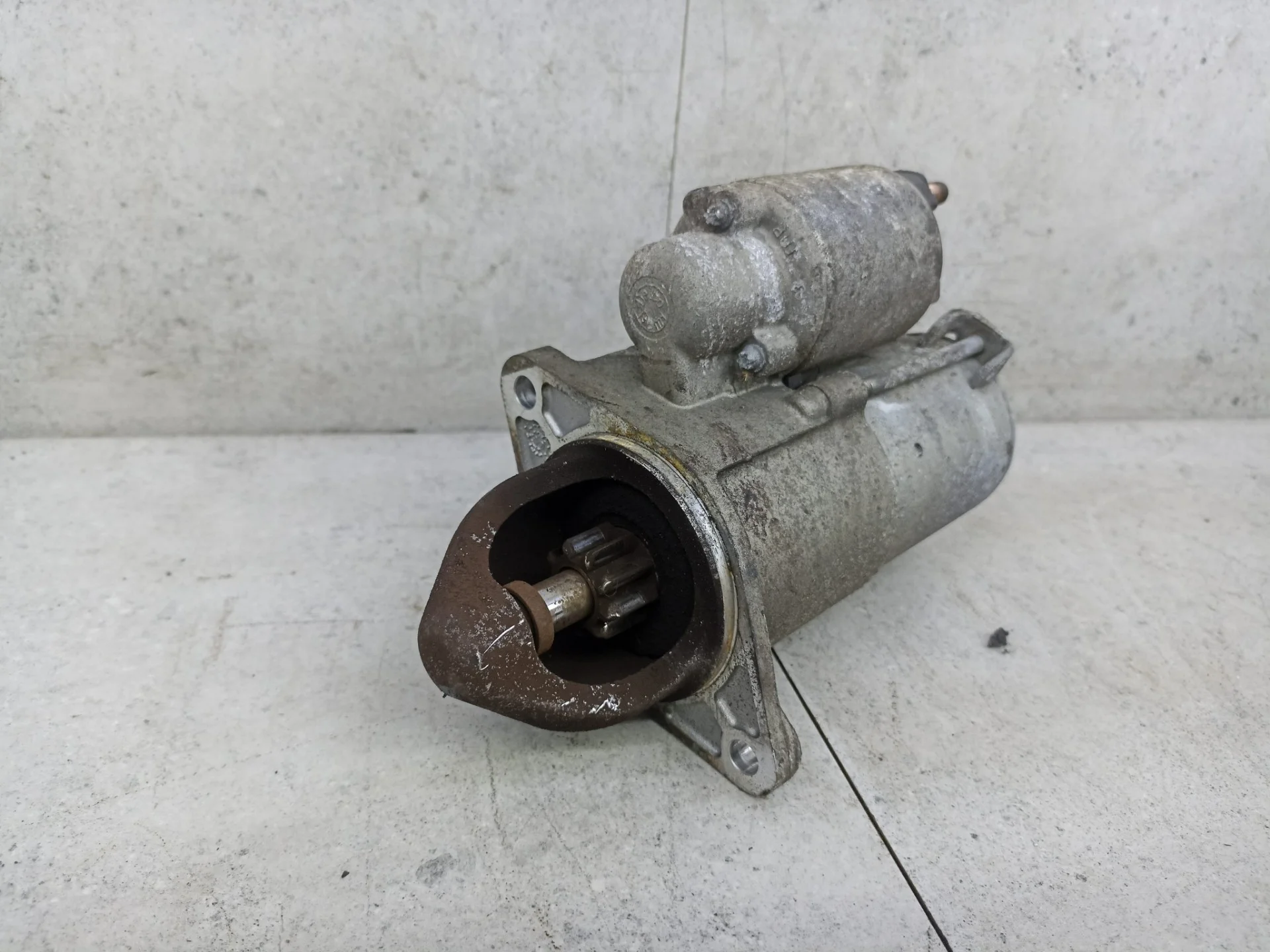 Стартер Opel Zafira B 2005 55556092