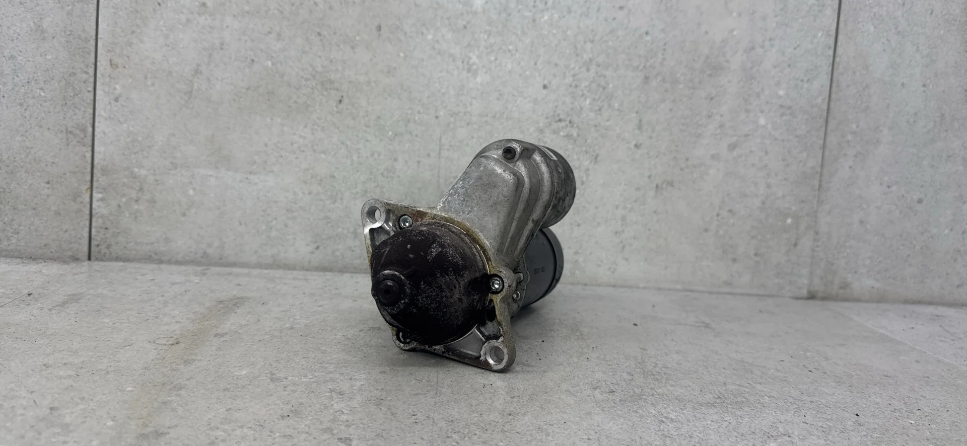 Стартер Opel Corsa D рест. (2011 - 2014) 55566800