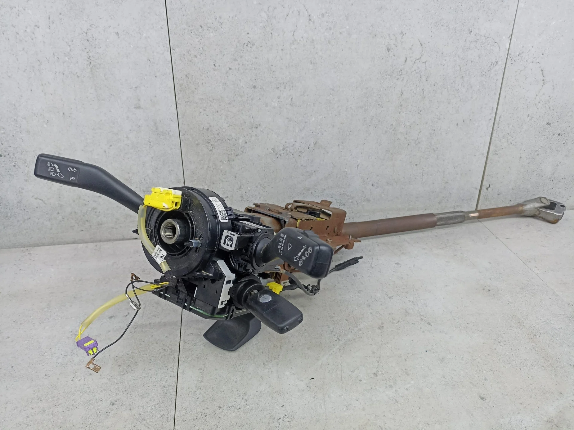 Рулевая колонка Volkswagen Caddy 3 2008 1K0905865