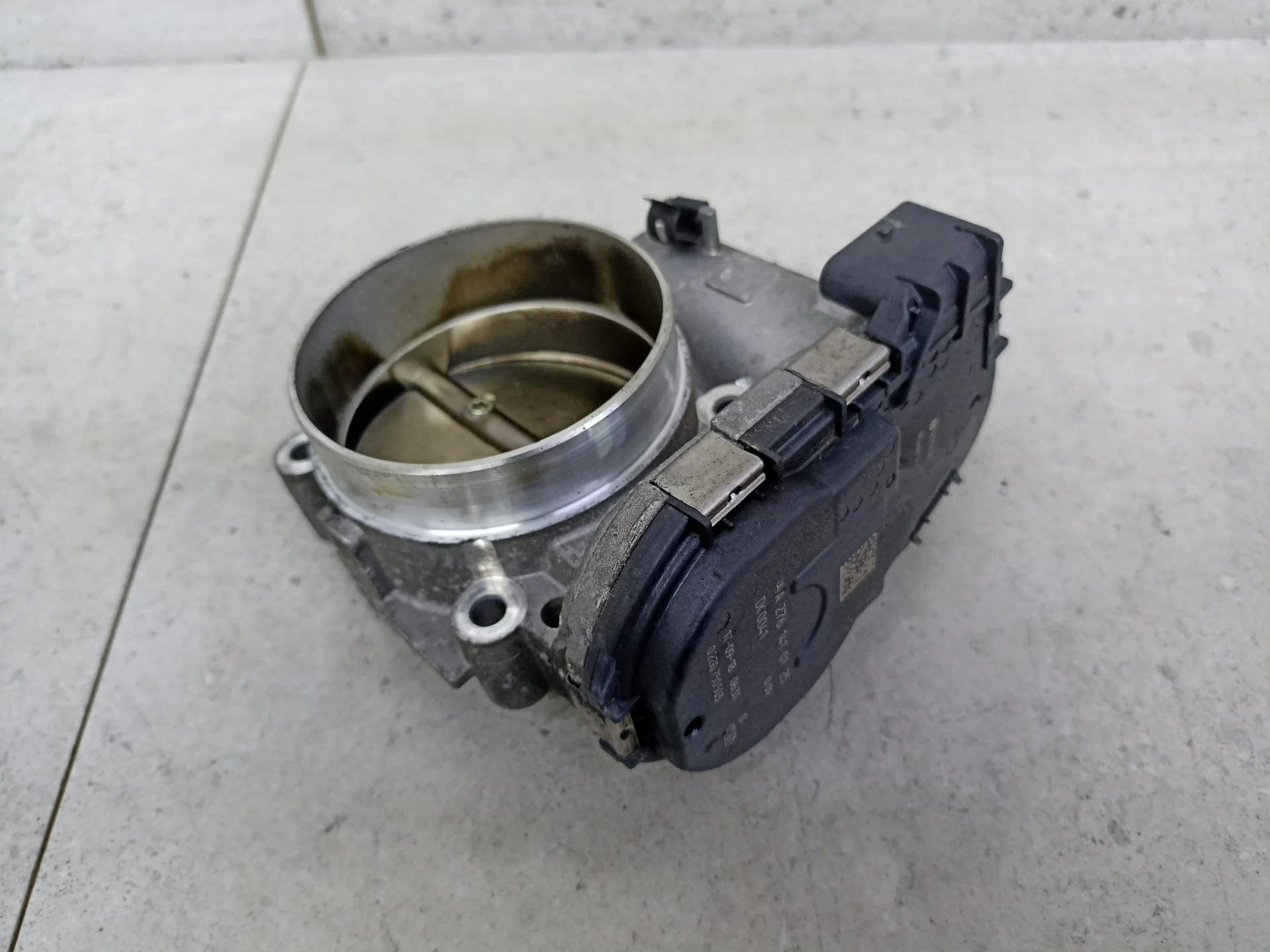 Дроссельная заслонка Mercedes-Benz C W205 2018