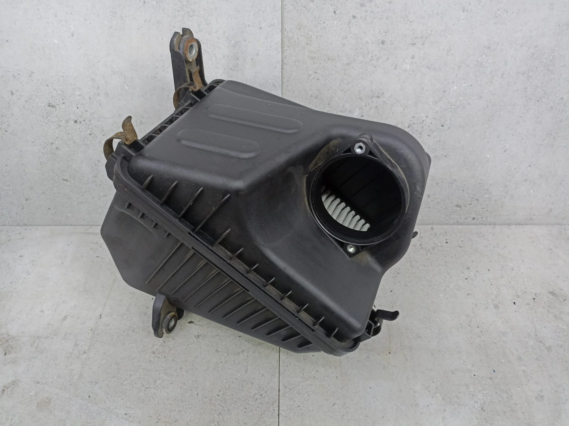 Корпус воздушногo фильтра Kia Sorento 2 2011