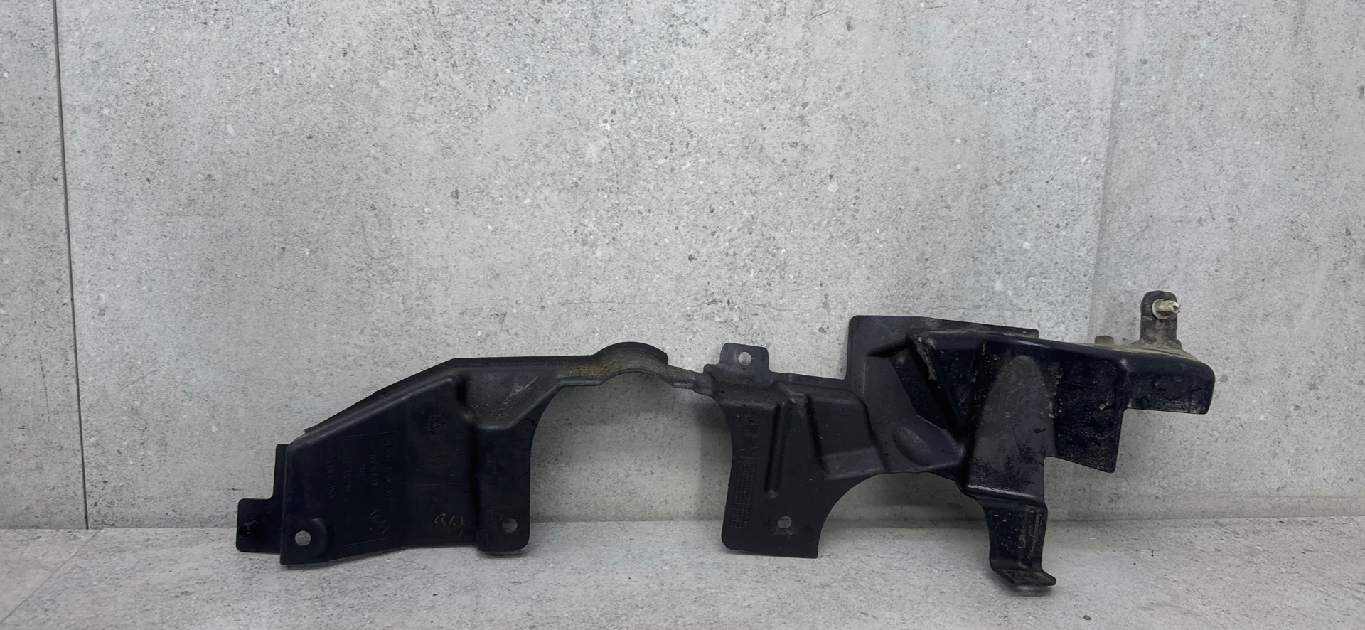 Кожух рулевой колонки BMW X5 F15 (2013 - 2018)