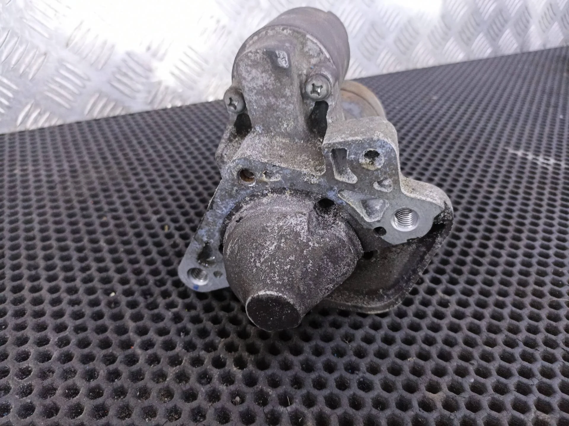 Стартер Renault Kangoo 2 2008 8200306595