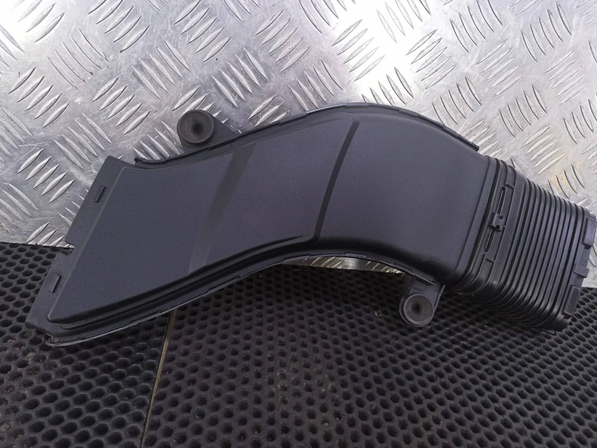 Воздухозаборник Mercedes-Benz GLE W166 2018