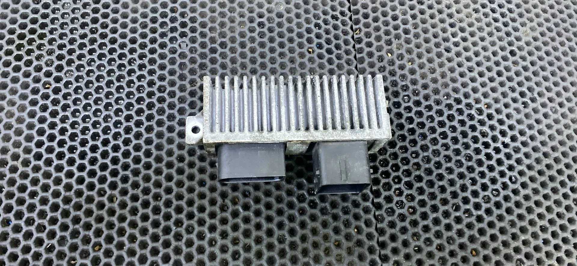 Реле накала свечей Nissan Qashqai J10 рест. 2012