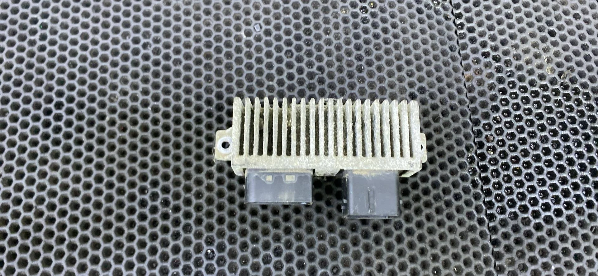 Реле накала свечей Nissan Qashqai J10 рест. 2012