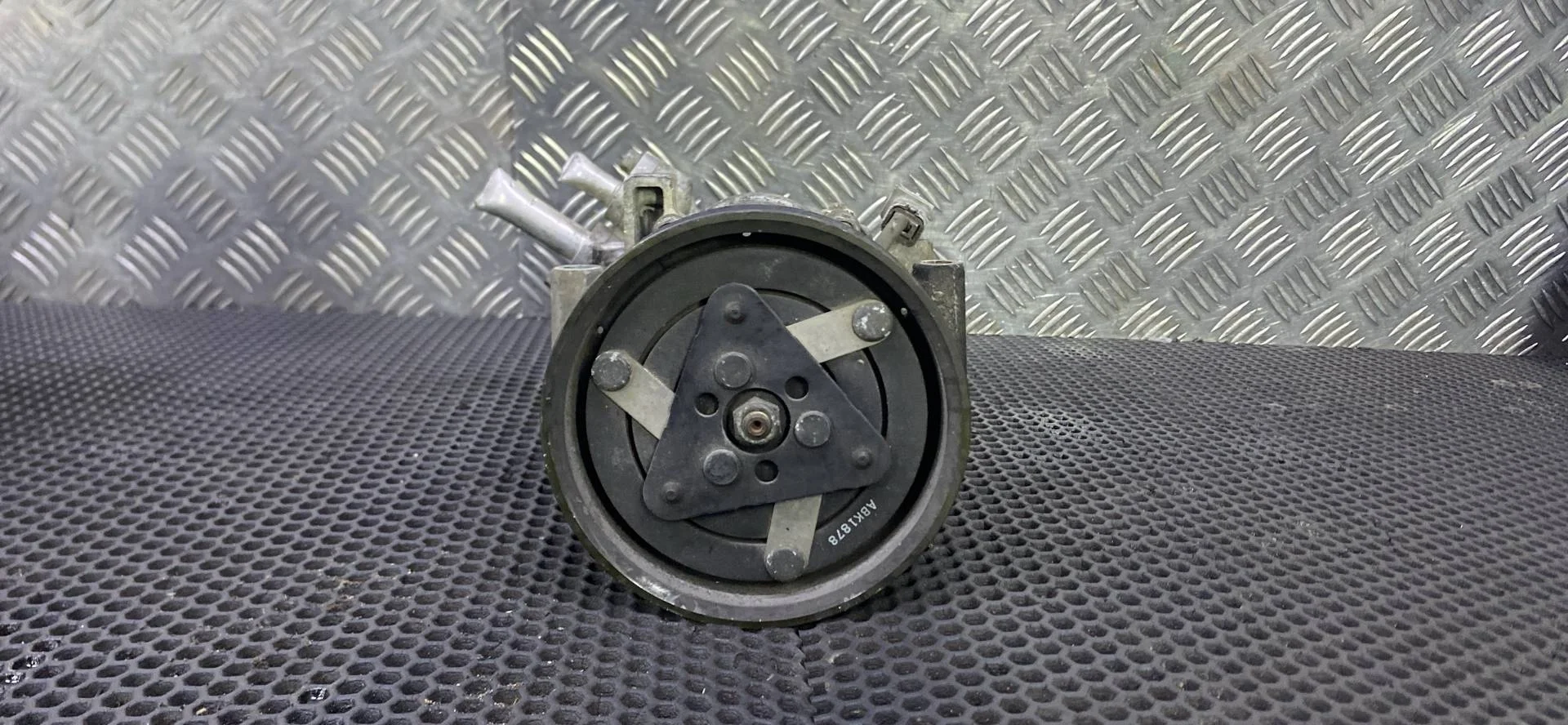 Компрессор кондиционера Renault Kangoo 2 2009