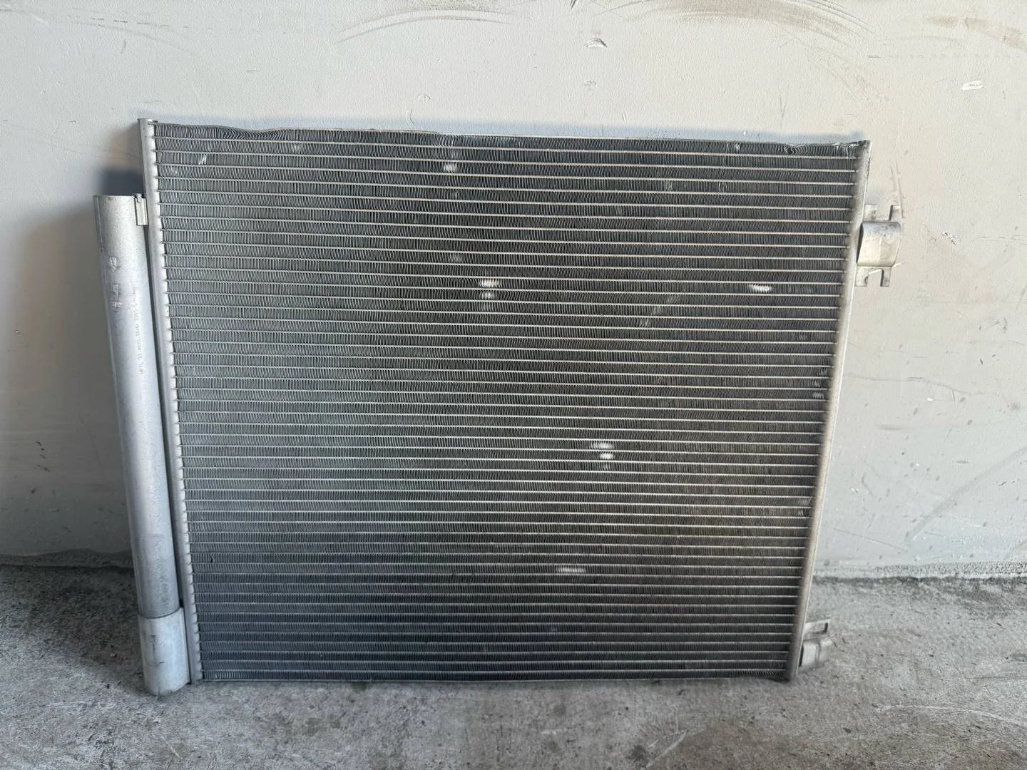 Радиатор кондиционера Nissan Qashqai J11 2018