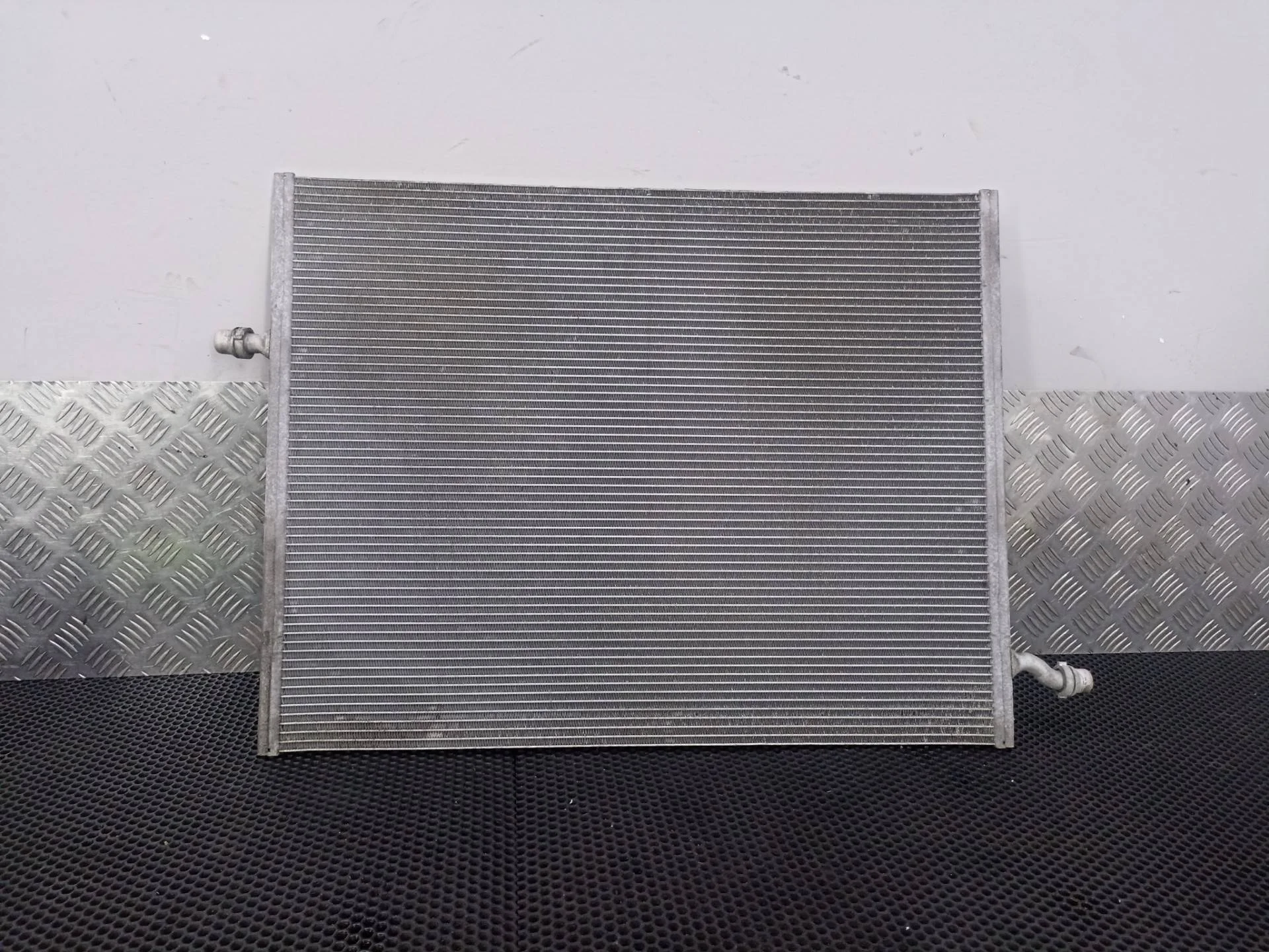 Дополнительный радиатор охлаждающей жидкости в основной кассете