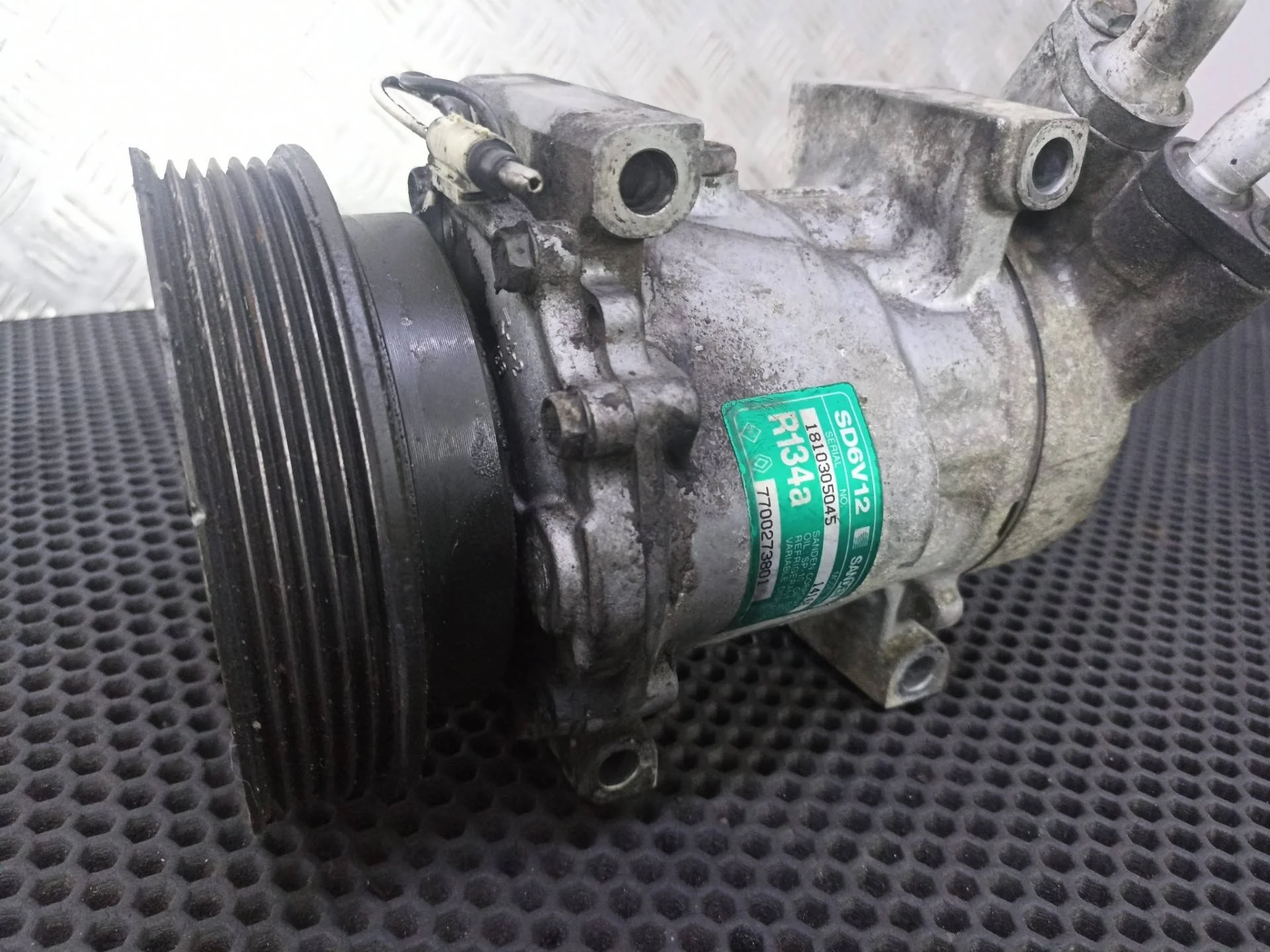 Компрессор кондиционера Renault Clio 2 рест. 2003