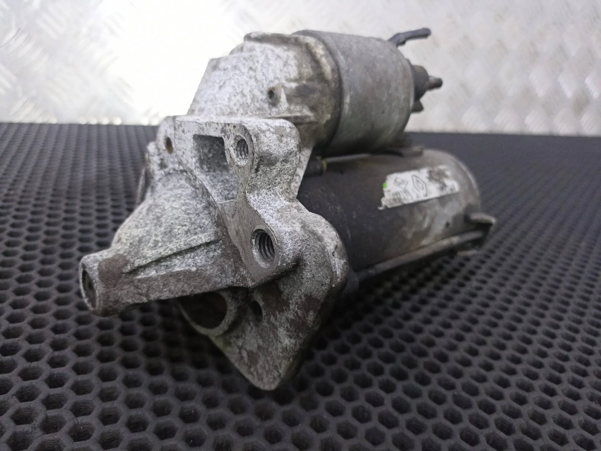 Стартер Renault Megane 3 2012 233003329R