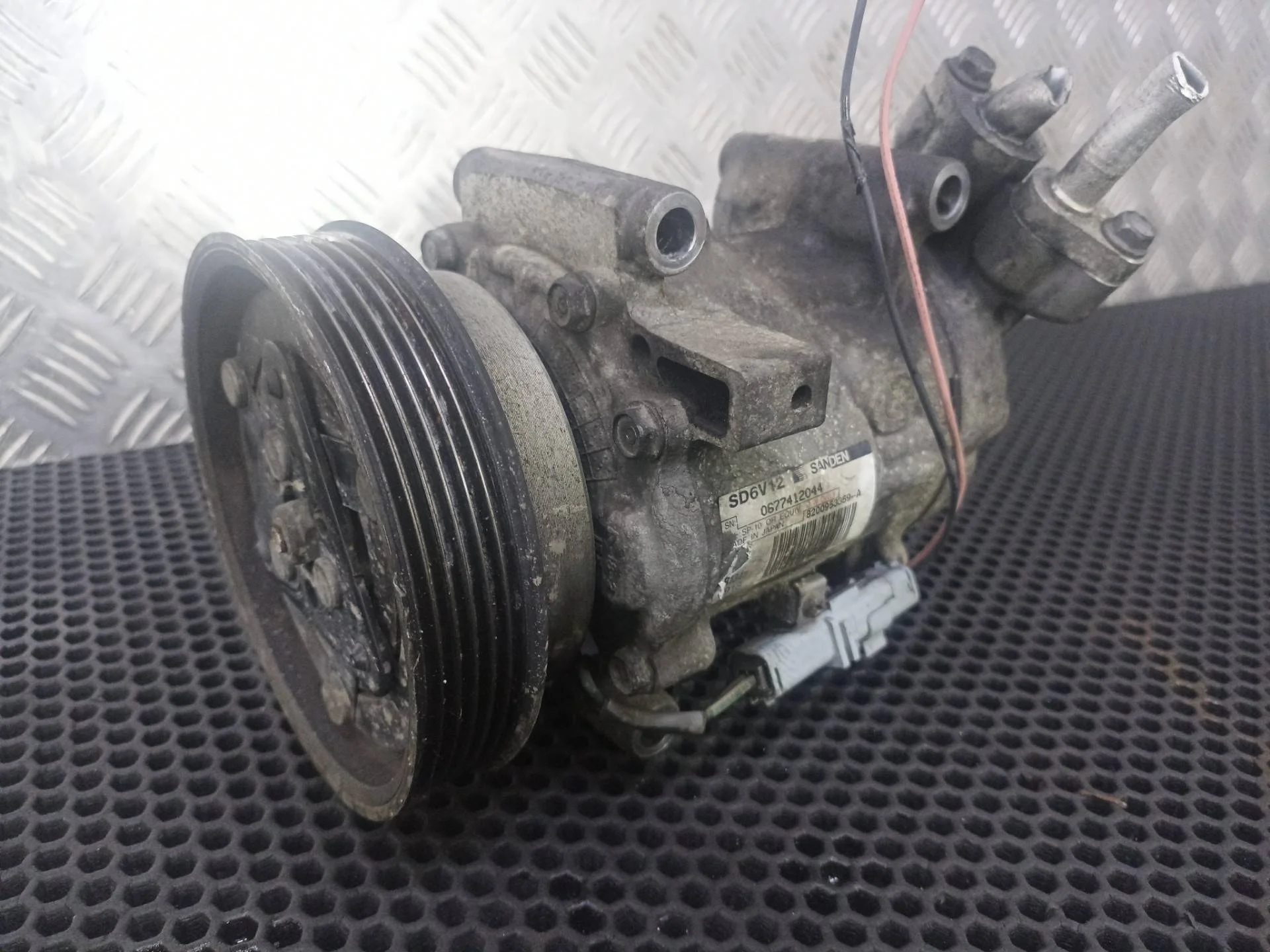 Компрессор кондиционера Renault Clio 3 2007