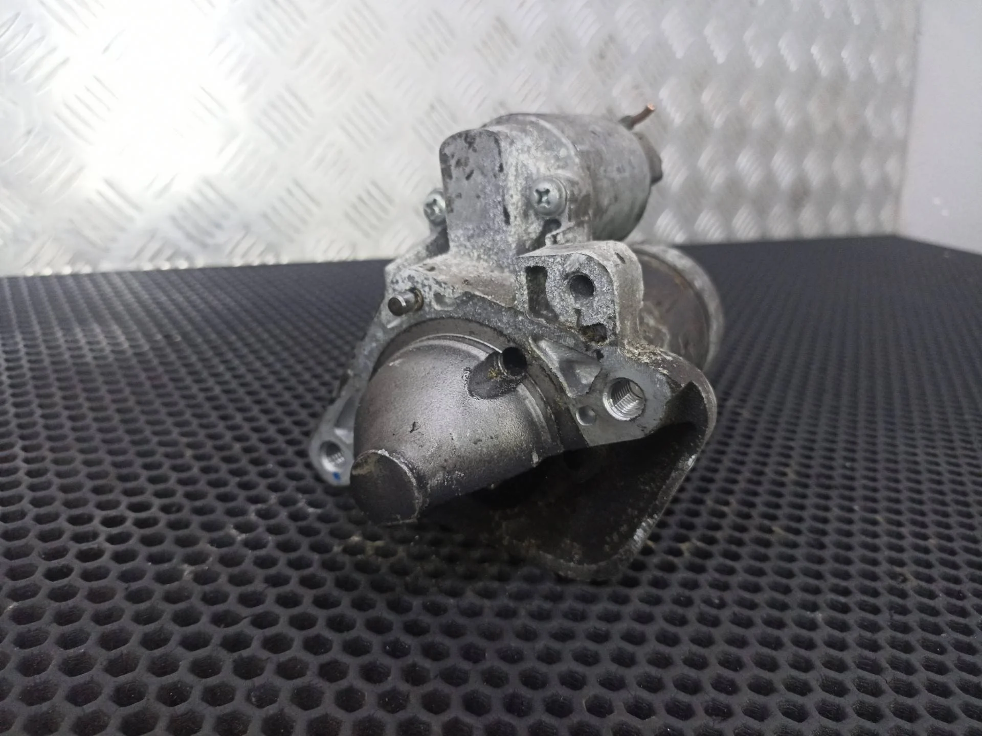 Стартер Renault Kangoo 2 2009 8200584675