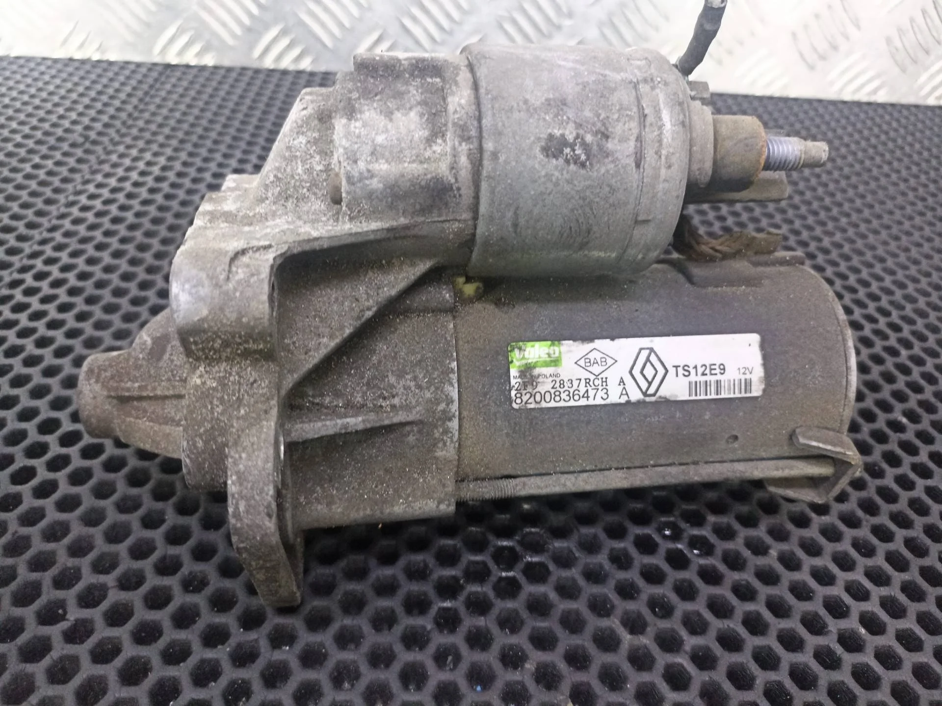 Стартер Nissan Qashqai J10 рест. 2012 8200836473