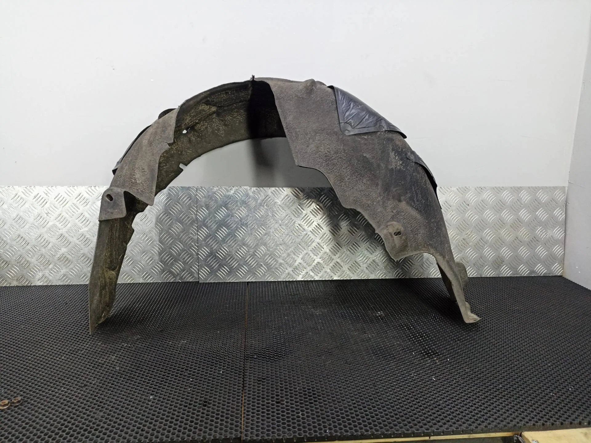 Подкрылок задний левый Mercedes-Benz S W222 рест.