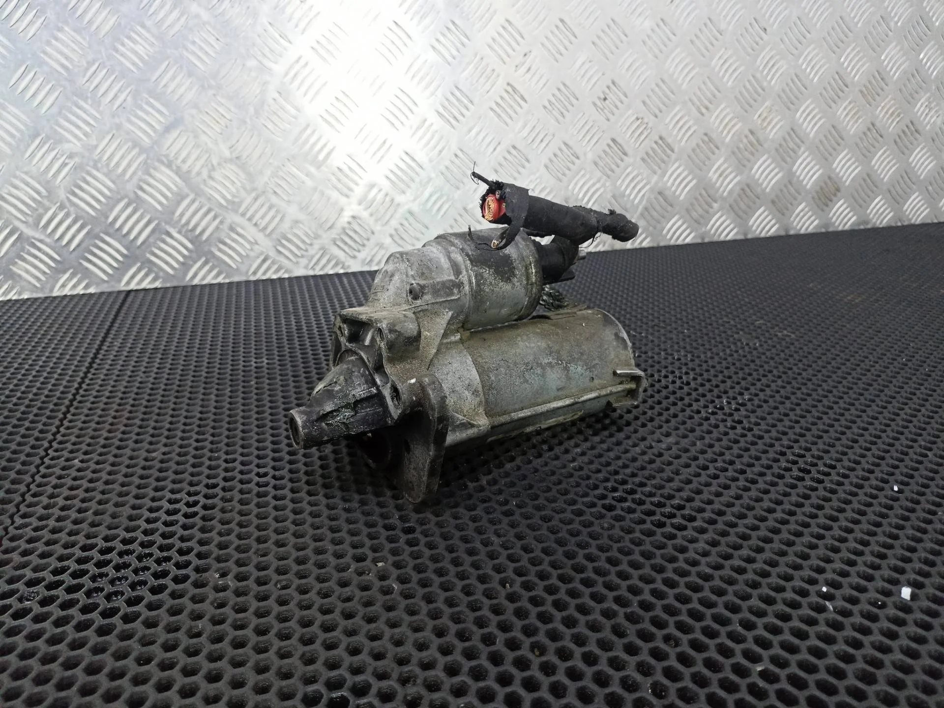 Стартер Nissan Qashqai J10 рест. 2012 233003329R