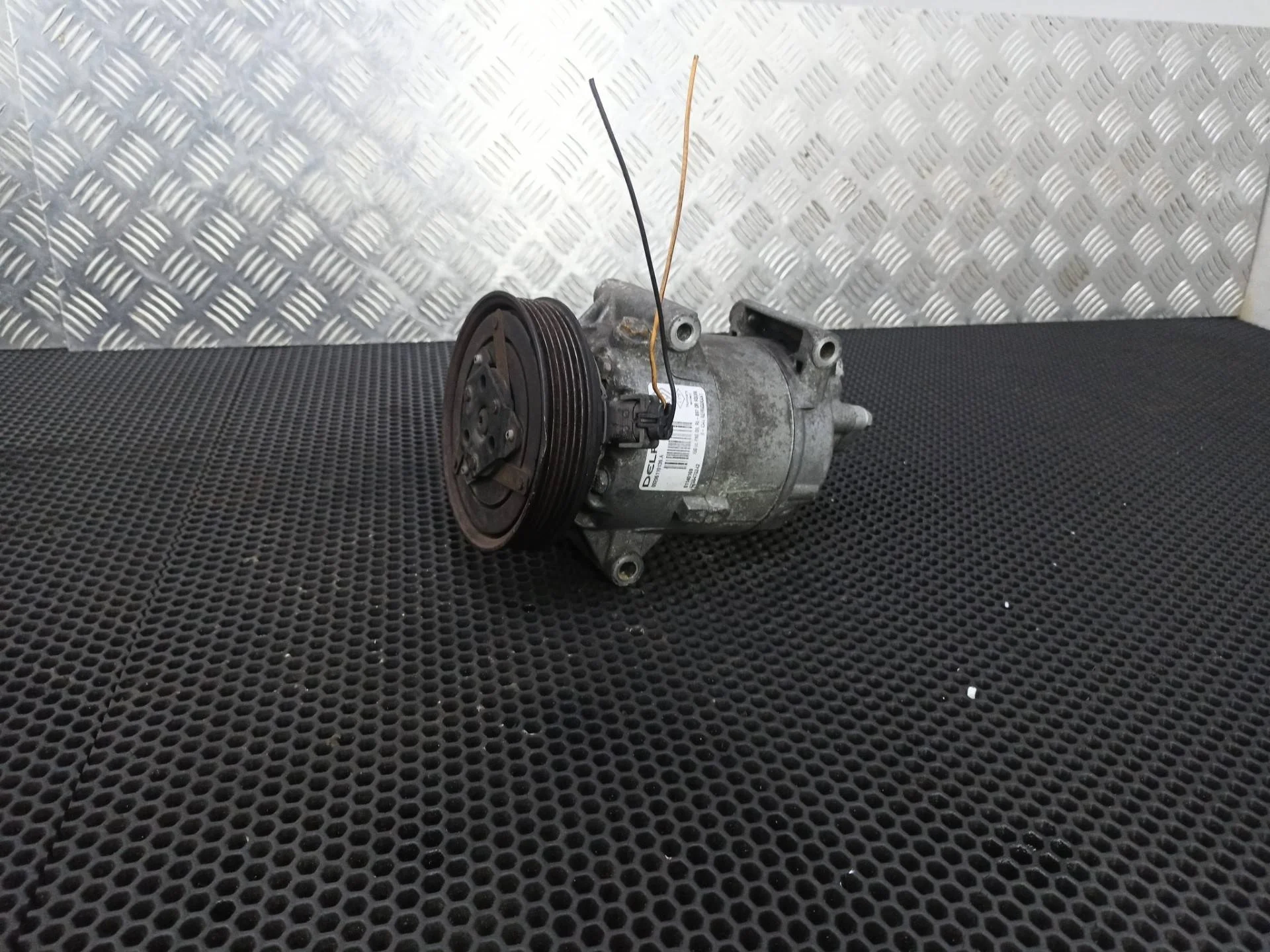 Компрессор кондиционера Renault Scenic 2 рест.