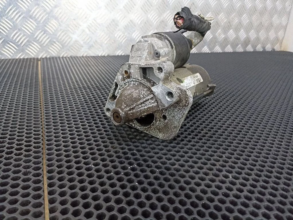 Стартер Renault Megane 2 рест. 2012 8200836473