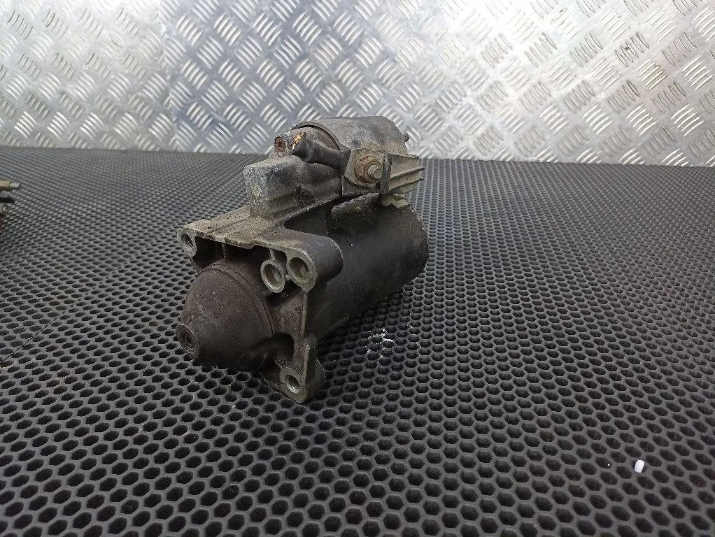 Стартер Renault Duster 2012 8200186148