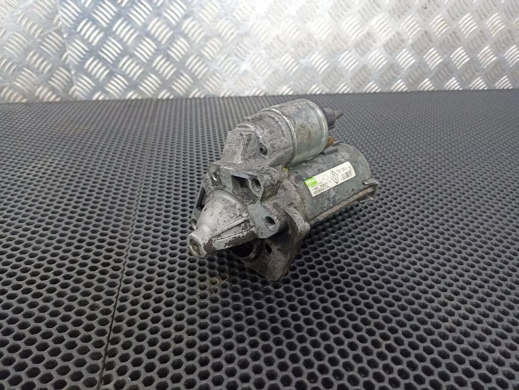 Стартер Renault Megane 2 рест. 2012 8200836473