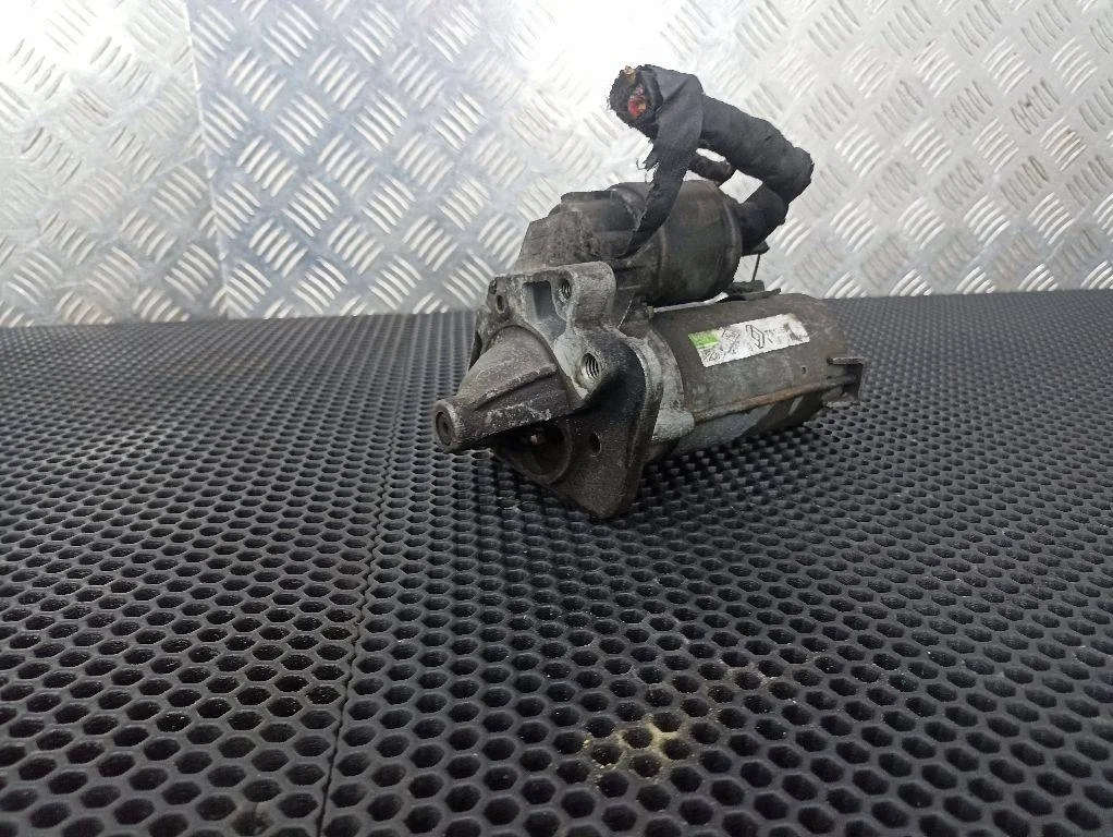 Стартер Renault Megane 2 рест. 2012 8200836473