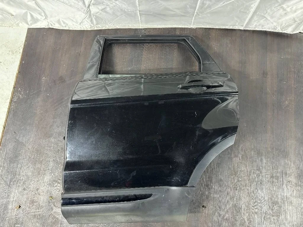 Дверь задняя левая Land Rover Range Rover Evoque