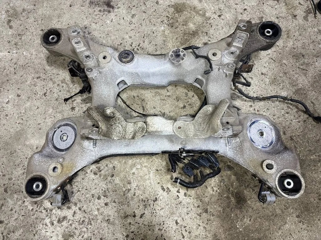 Балка задняя Land Rover Range Rover Sport 2 2016