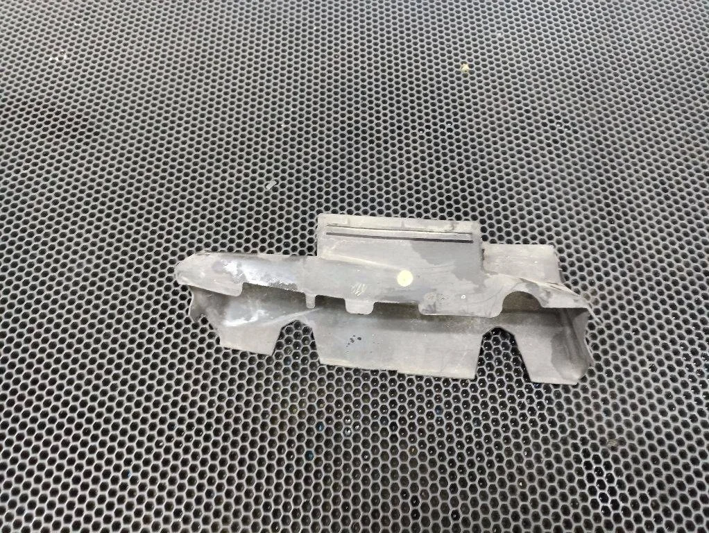 Воздуховод (дефлектор) радиатора Volkswagen 2