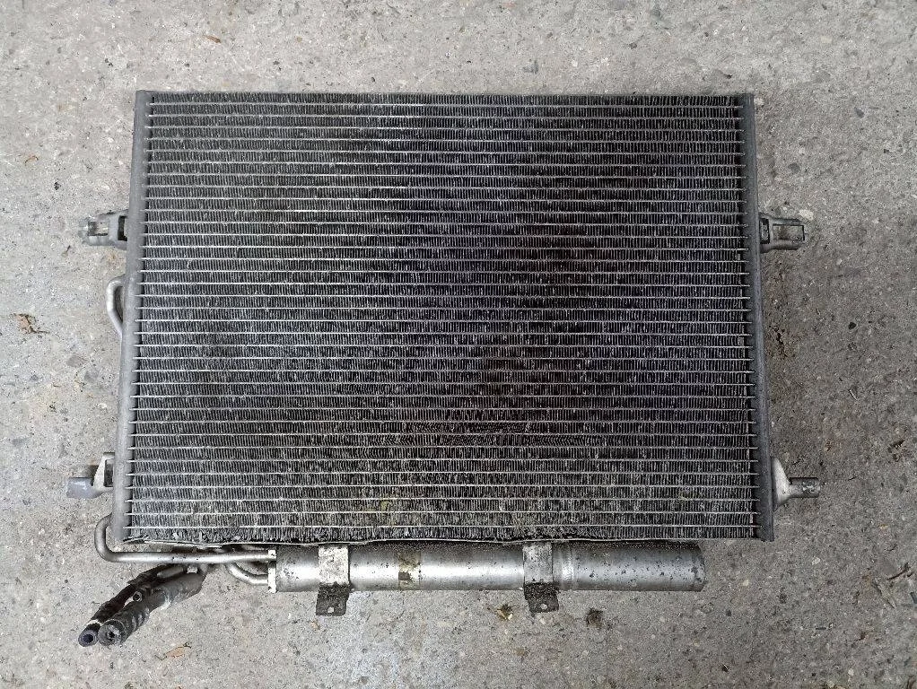 Радиатор кондиционера Mercedes-Benz E W211 2006