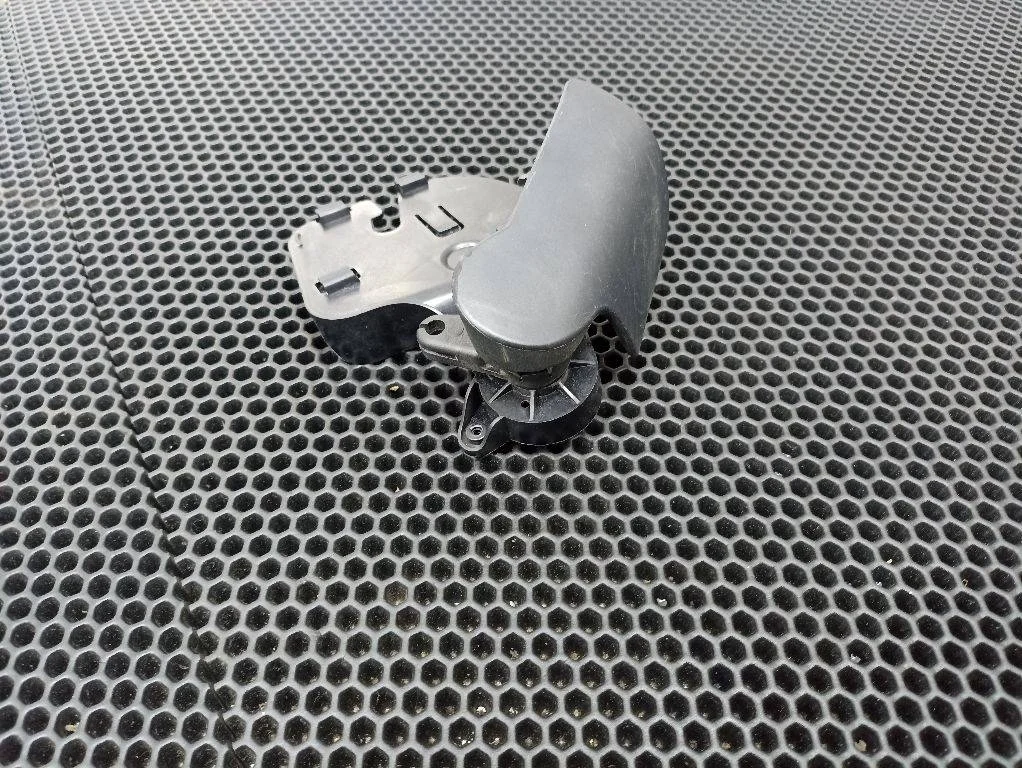 Крюк капота Audi A6 C7 2012 8T1823633