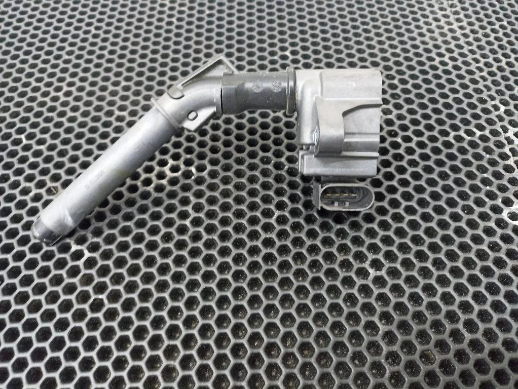 Катушка зажигания Renault Arkana 2020 224332935R